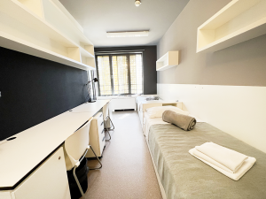 četverokrevetna soba